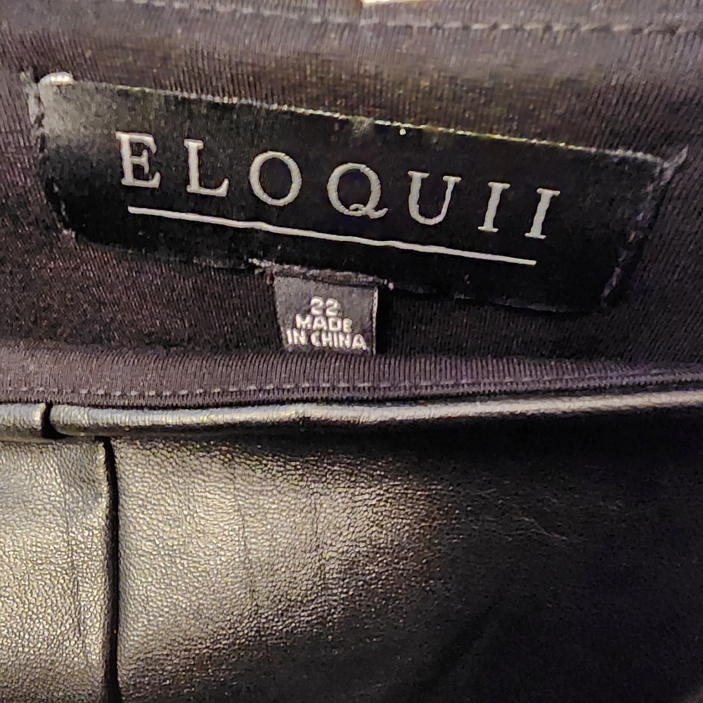 Eloquii Black Faux Leather Look Miracle Flawless Legging Pants Size 22 NWOT - Picture 5 of 5